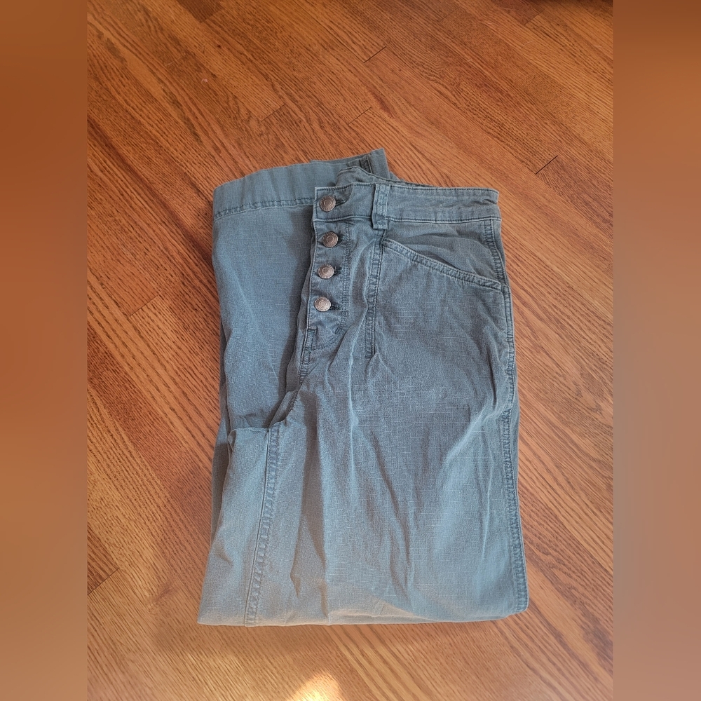 Duluth Wide Leg Cropped Pants